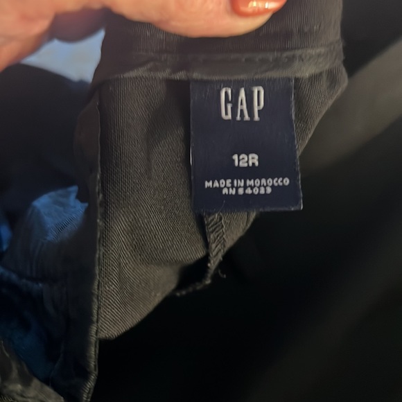 Gap trouser dress pants in black size 12. - Picture 2 of 3